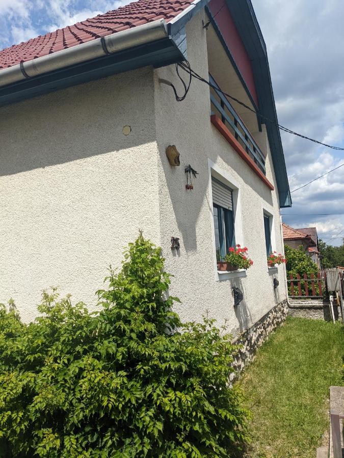 Tulipan Haz Villa Szilvásvárad Eksteriør bilde